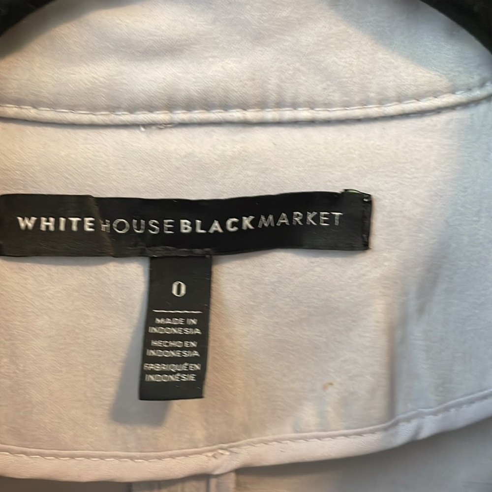 Used Light Jacket - Picture 2 of 5